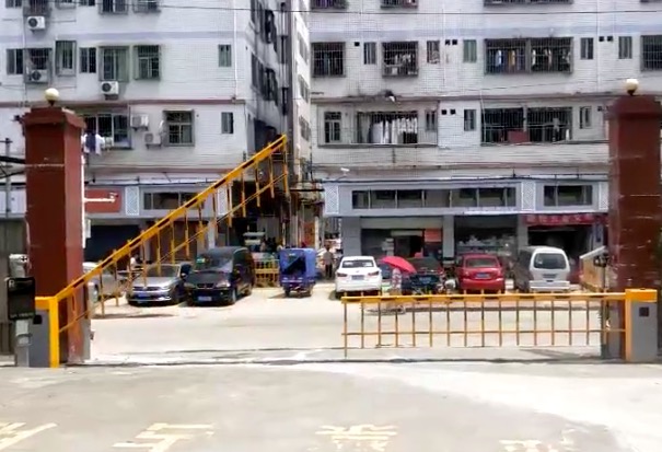 深圳開(kāi)門紅科技小區(qū)車牌識(shí)別系統(tǒng)視頻